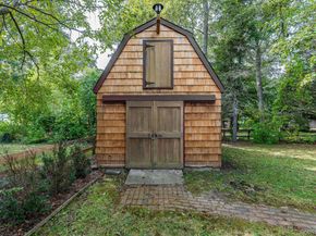 920 Bray Avenue, Laurel NY 11948