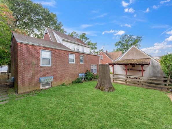 1522 Surprise Street, Elmont NY 11003