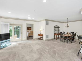 40 Oak Run