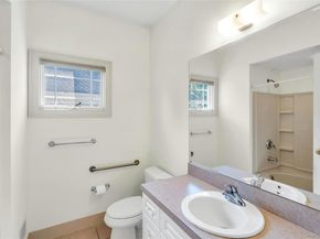 40 Oak Run A Model, Stony Brook NY 11790