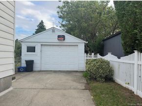 484 Chelsea Road, Oceanside NY 11572