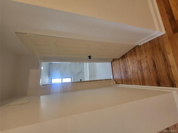 Undisclosed Address #914592, Hollis NY 11423