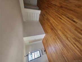 Undisclosed Address #914592, Hollis NY 11423