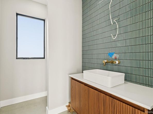 1368 Beech Street, Atlantic Beach NY 11509