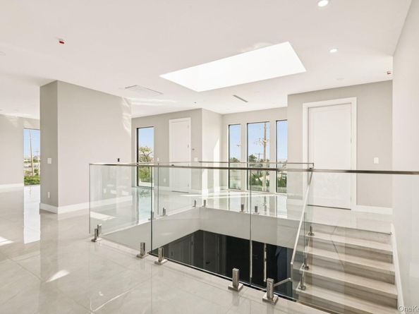 1368 Beech Street, Atlantic Beach NY 11509