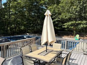 27 Newtown Court, Hampton Bays NY 11946