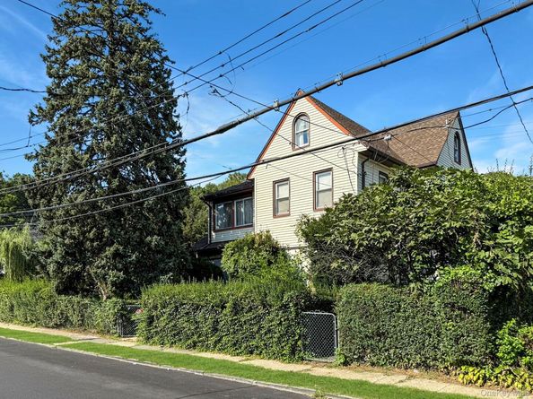 87 Brookside Avenue, Mount Vernon NY 10553