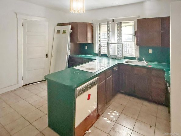 87 Brookside Avenue, Mount Vernon NY 10553