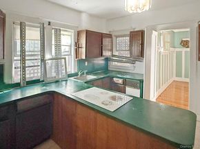 87 Brookside Avenue, Mount Vernon NY 10553