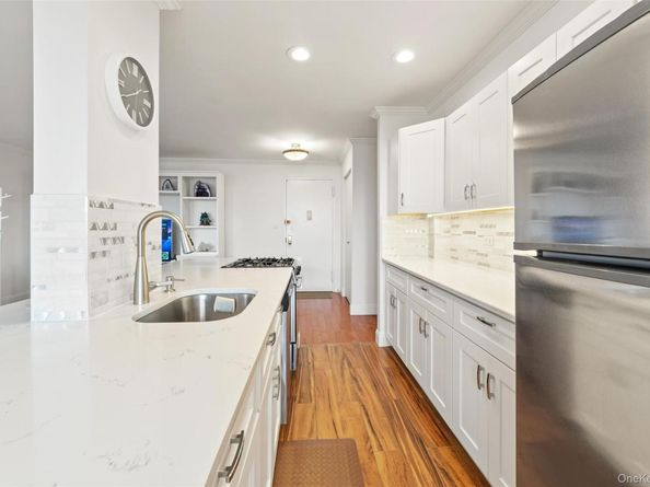 1874 Pelham Parkway South 6M, Bronx NY 10461