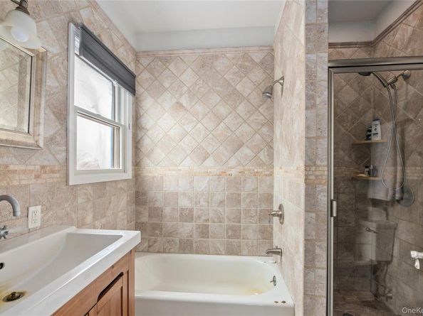 22 Bungalow Walk, Ocean Beach NY 11770