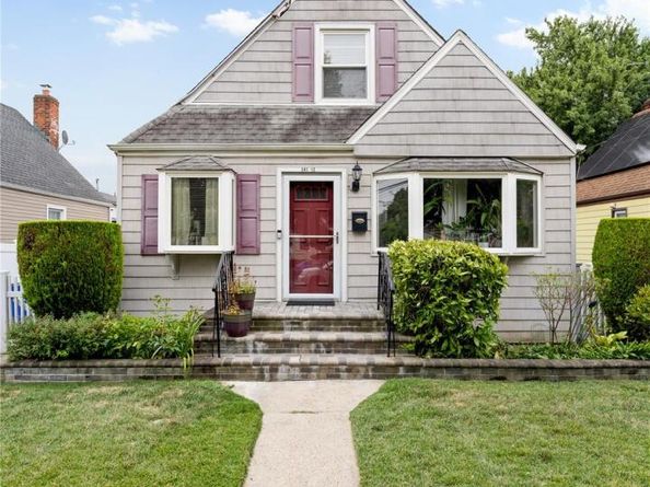 24112 148th Avenue, Rosedale NY 11422