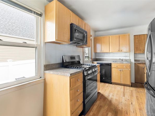 24112 148th Avenue, Rosedale NY 11422