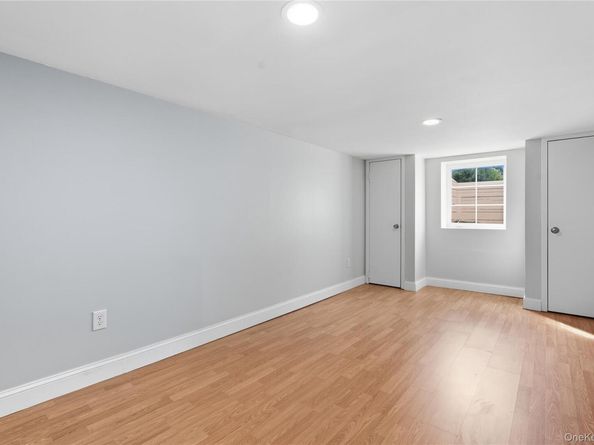 87 Bellwood Avenue, South Setauket NY 11720