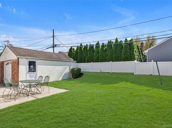 107 Aster Drive, New Hyde Park NY 11040