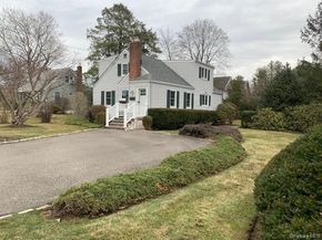 36 Burr Avenue, Northport NY 11768