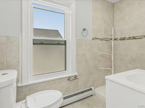 75 Anstice Street, Oyster Bay NY 11771