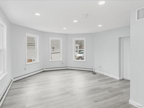 75 Anstice Street, Oyster Bay NY 11771