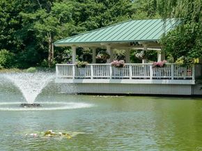 100 Hilton Avenue 601, Garden City NY 11530