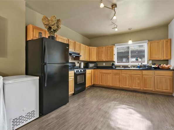 152 Miller Avenue, Brooklyn NY 11207