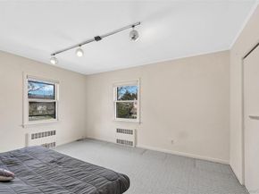 24 Allen Road, Rockville Centre NY 11570