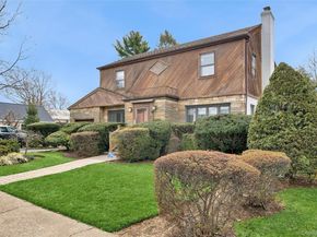 24 Allen Road, Rockville Centre NY 11570