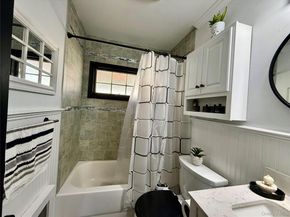 68 Robert Street, Freeport NY 11520