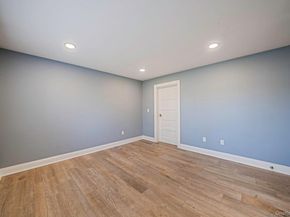 72 Locust Avenue, Oakdale NY 11769