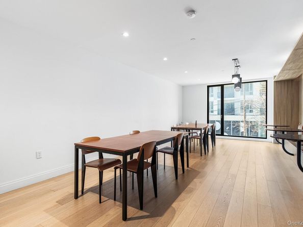 37-14 34th Street N3E, Long Island City NY 11101