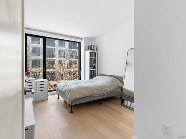 37-14 34th Street N3E, Long Island City NY 11101