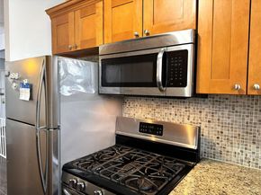 143-50 Hoover Ave 204, Briarwood NY 11435
