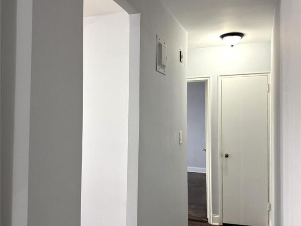 143-50 Hoover Ave 204, Briarwood NY 11435