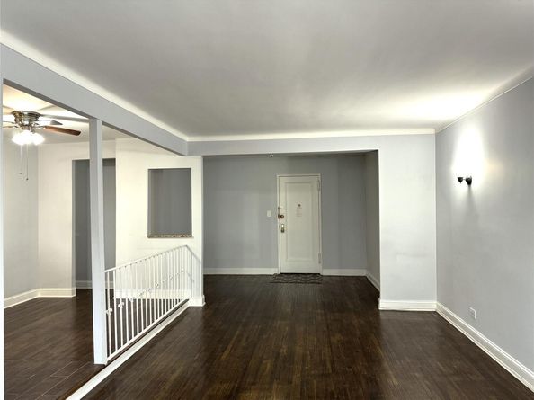 143-50 Hoover Ave 204, Briarwood NY 11435