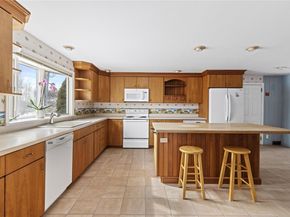 855 Old Salt Road, Mattituck NY 11952