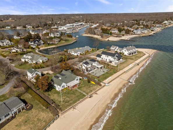 855 Old Salt Road, Mattituck NY 11952