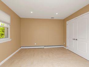 69 Woodward Street, Roslyn Heights NY 11577