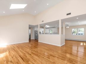 69 Woodward Street, Roslyn Heights NY 11577