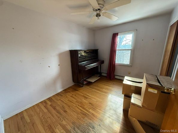 94 Patmore Avenue, Yonkers NY 10710