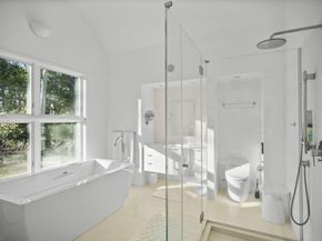 Undisclosed Address #827862, East Hampton NY 11937