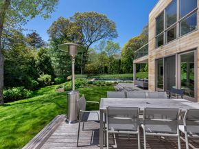 Undisclosed Address #827862, East Hampton NY 11937