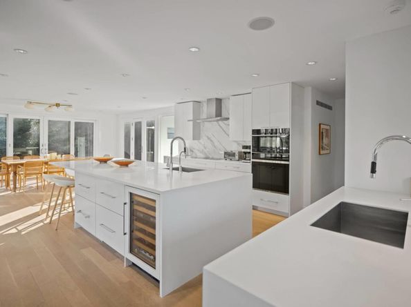 Undisclosed Address #827862, East Hampton NY 11937