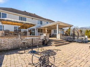 22 Turnberry Court, Dix Hills NY 11746