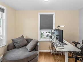 129 Elizabeth Street, Farmingdale NY 11735
