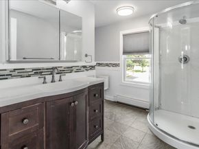 129 Elizabeth Street, Farmingdale NY 11735