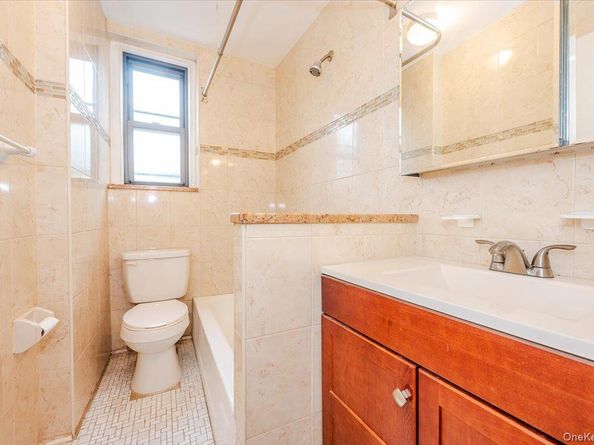758 Brady Court 214, Bronx NY 10462