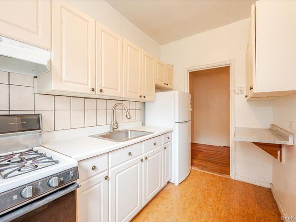 758 Brady Court 214, Bronx NY 10462