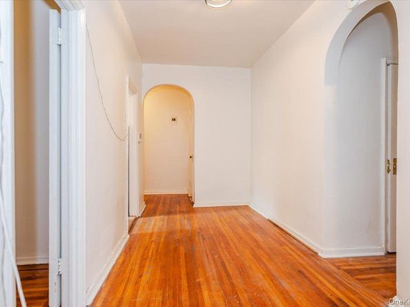 758 Brady Court 214, Bronx NY 10462