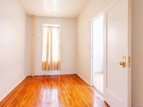 758 Brady Court 214, Bronx NY 10462