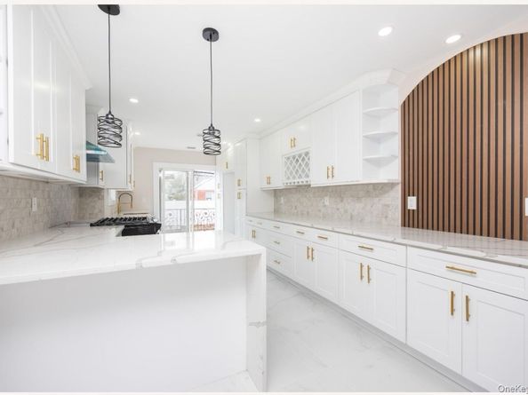 83-46 248th Street, Bellerose NY 11426