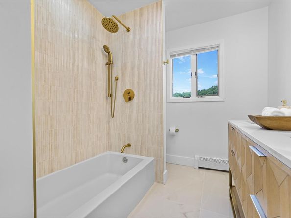 13 Bittersweet Avenue S, Hampton Bays NY 11946
